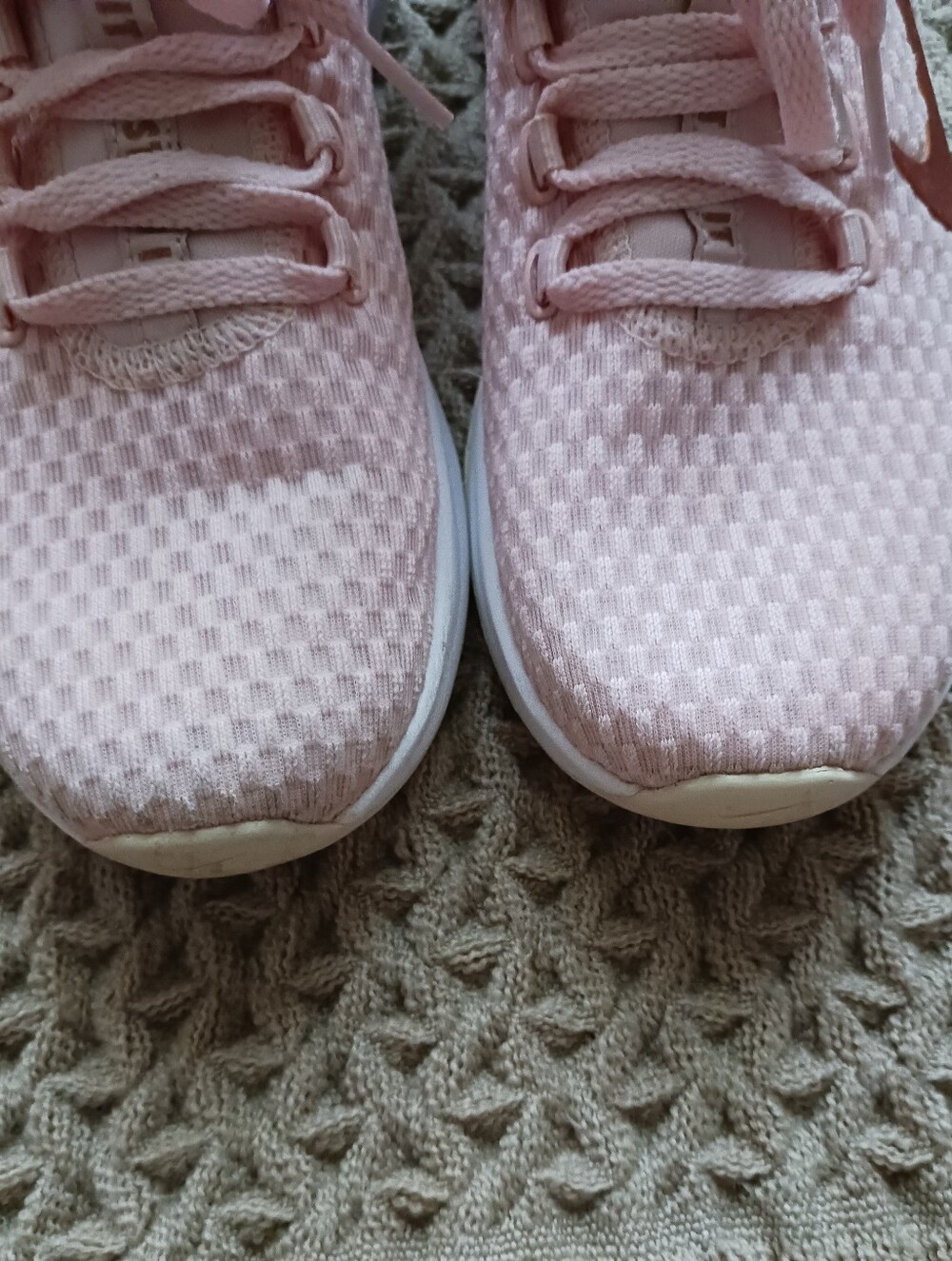 Nike Women’s Air Max Bella TR 2 Echo Pink Shoes - Picture 3 of 10